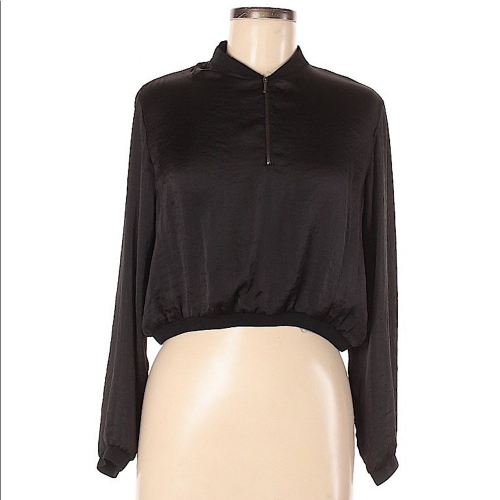 Zara basic cropped floral top size s - Picture 2 of 6
